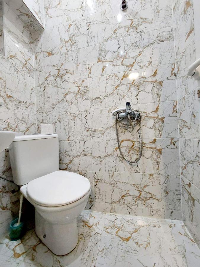 Amore 2- New Apartment In Top Center Varna Extérieur photo